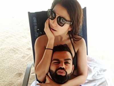 These hilarious Anushka Sharma and Virat Kohli's beach picture memes will make your Friday, a Friyay