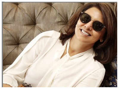 Did you know that Neetu Kapoor used her hairdresser as hand model for a photoshoot?