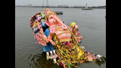 Over 30,000 Ganesh idols immersed in Hyderabad, says civic body