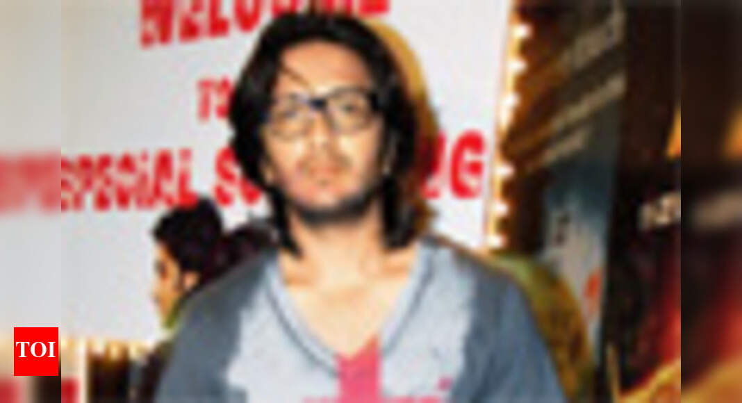 Riteish's quiet birthday | Hindi Movie News - Times of India
