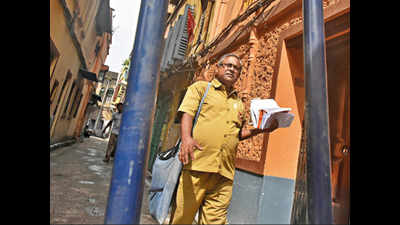 Kolkata: No one to receive mail, PO turns store room