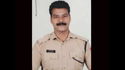 Bengaluru: RPF head constable saves kid from moving train at K R Puram station