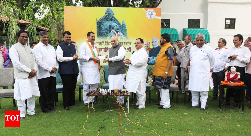 Shivaji descendant Udayanraje Bhosale joins BJP