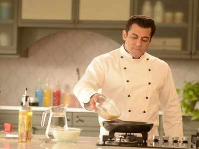 Bigg Boss 13: Salman Khan cooks 'khichdi and 'raita', gives 'tedha tadka' to the new season