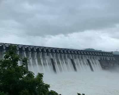 PM Modi to witness Sardar Sarovar dam's water level feat on September 17