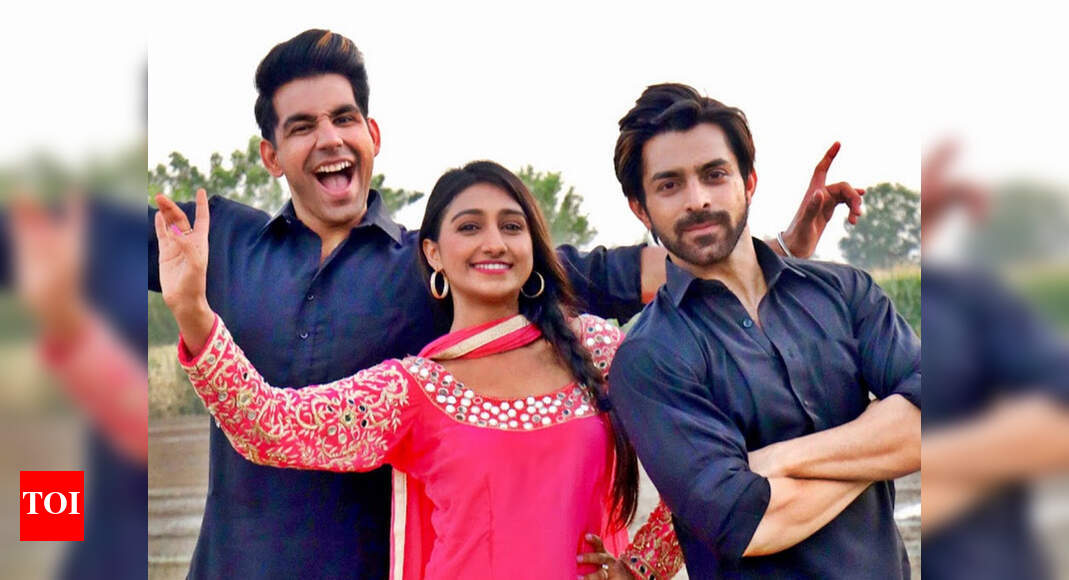 Exclusive -Yeh Rishta...'s Mohena Singh: Stayed quiet as we felt, some ...