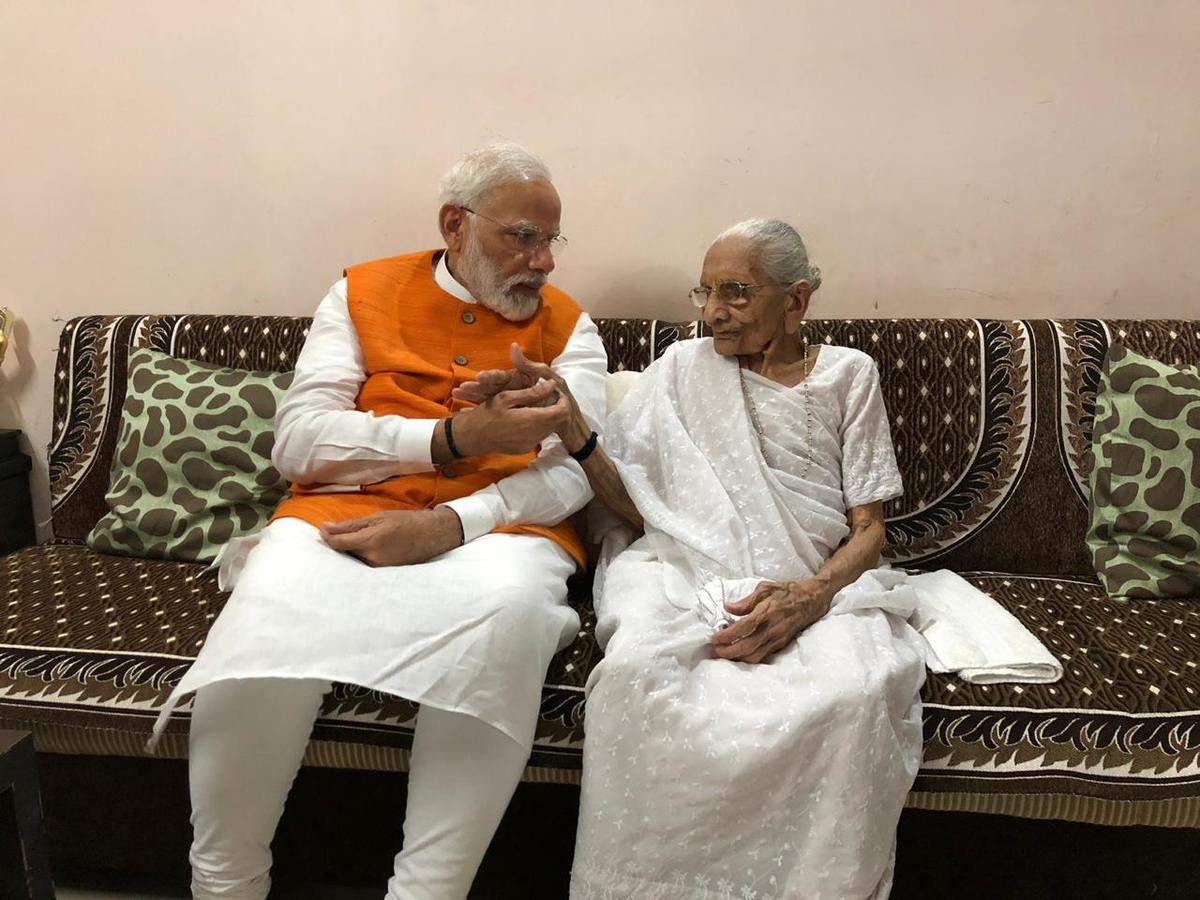 Narendra Modi Birthday Live Pm Modi Meets His Mother Relishes