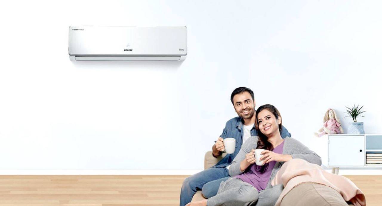 compare daikin and voltas ac