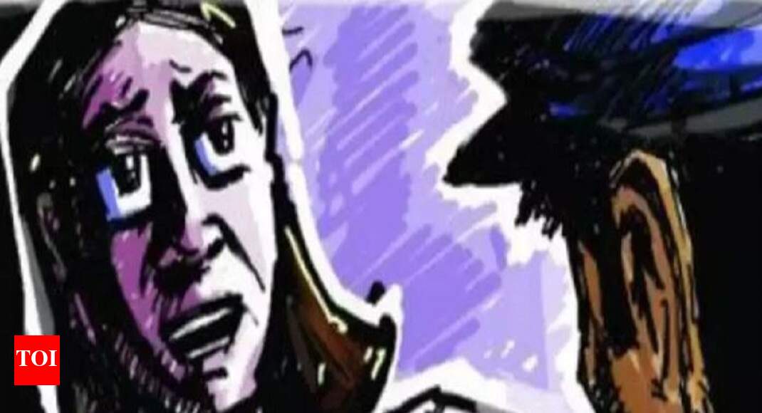 Pregnant woman, sisters stripped & thrashed