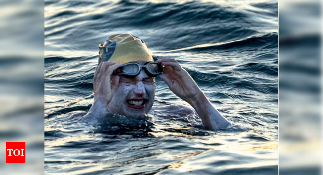 sarah-thomas-becomes-first-person-to-swim-across-english-channel-four