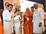 Kamal Nath, Digvijaya attend Sant Samagam in Bhopal