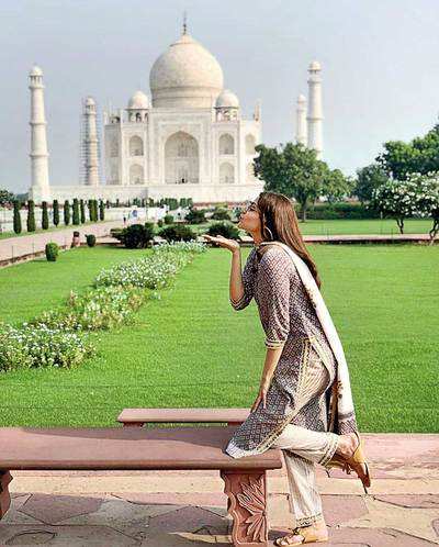 Kajal mulls over love at the Taj