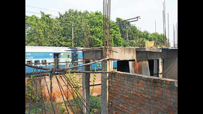 Delhi: MCD sank Rs 38 lakh in half-built school that stands on railway land