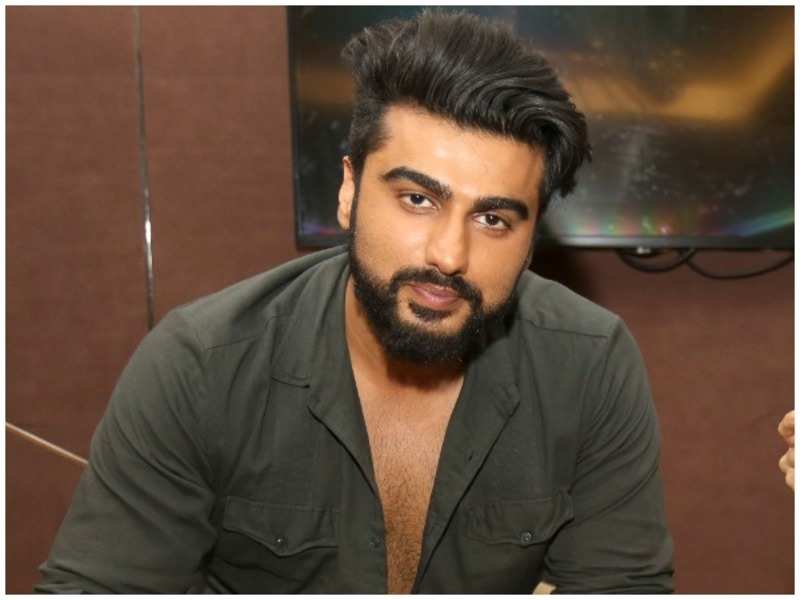 Arjun kapoor help people