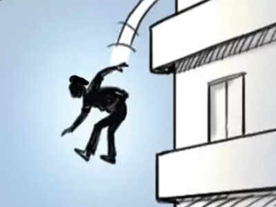 Chennai Woman Techie Jumps To Death From 8th Floor Of Ambattur It