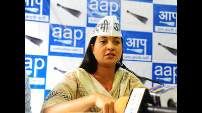 Alka Lamba disqualified from House