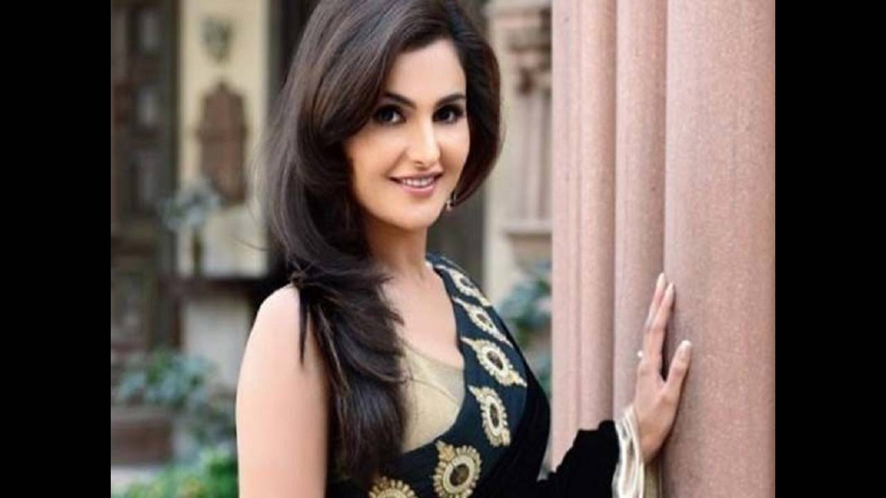 Madhya Pradesh high court adjourns Monica Bedi case hearing | Bhopal News -  Times of India