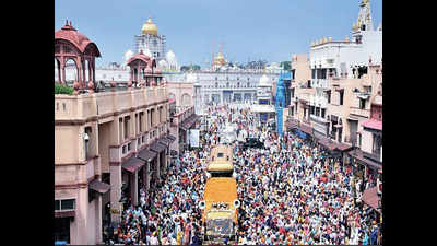 Guru Nanak's sandals will arrive in Mumbai on Sunday
