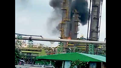 13 Haldia Petrochemicals Limited workers injured in fire at naptha plant