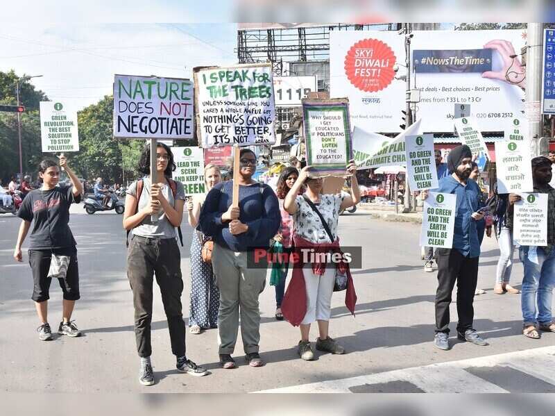 Un We Demand A Safe And Green Future Say Students Across The Globe Times Of India