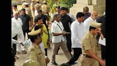 Karnataka bypolls: End of the road for 15 rebels?