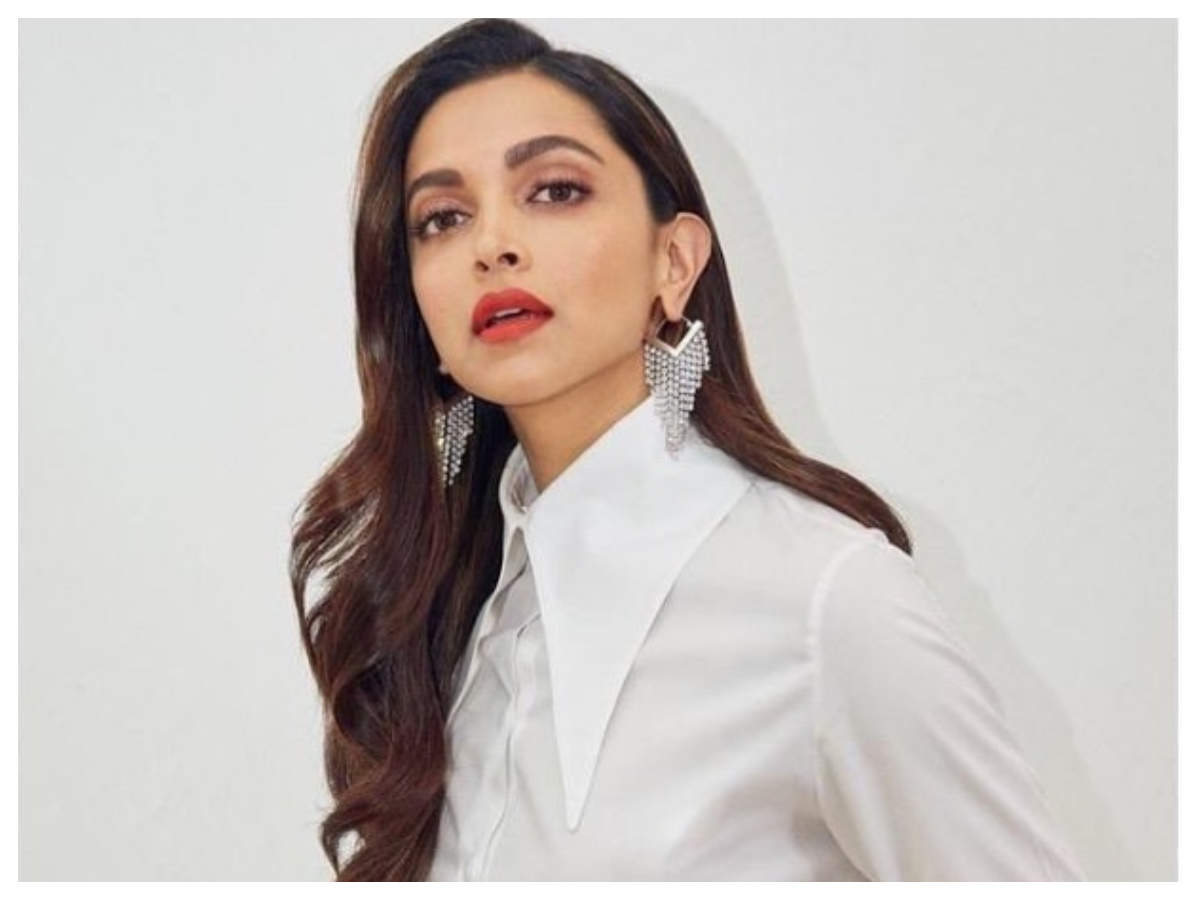 Deepika Padukone Hints At Being A Bts Fan After She Uses Taehyung Aka V S I Purple You Phrase Hindi Movie News Times Of India