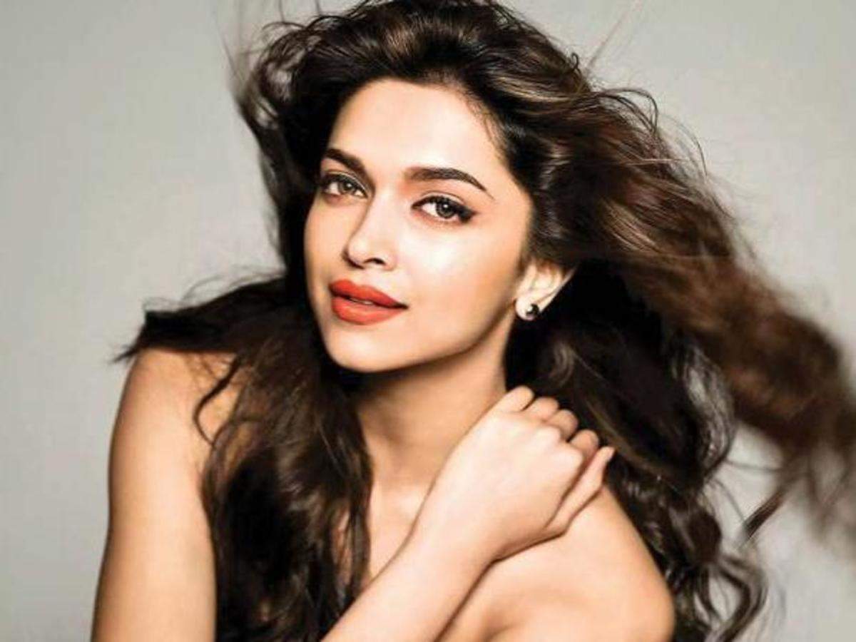 Deepika is all set to attend Paris Fashion Week for Dior