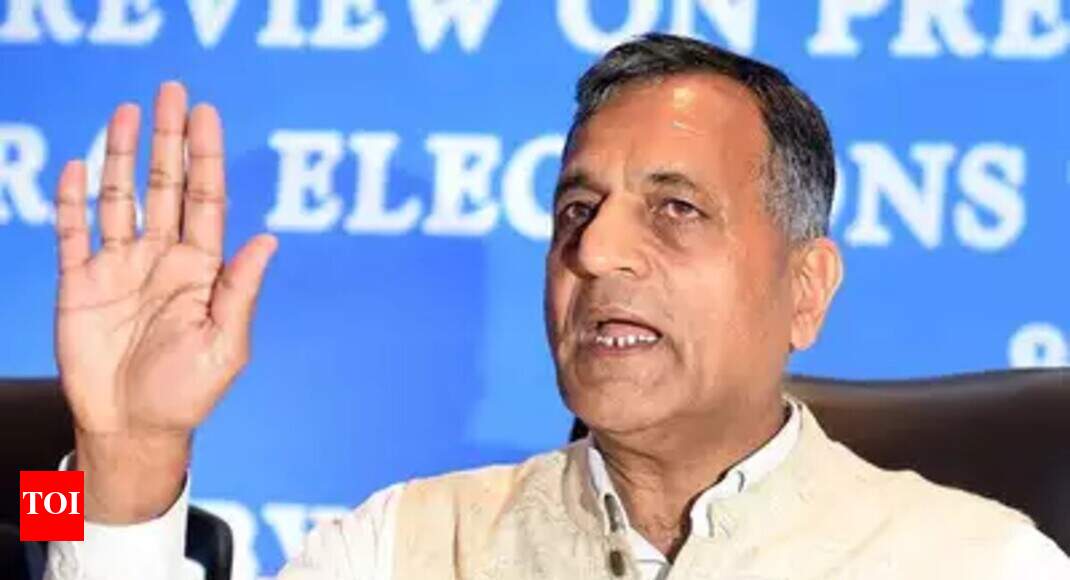 I-T dept quizzes EC Lavasa’s wife on income