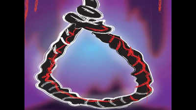 Aurangabad constable facing corruption charges commits suicide