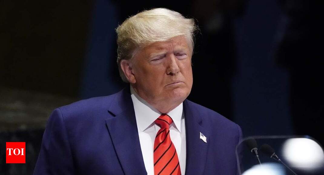 Trump warns China over trade and Hong Kong