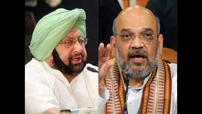 Punjab CM Amarinder Singh says Pak drones dropped arms, seeks aid