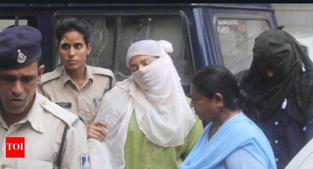 MP honeytrap: 4k smut files of VIPs tumble out