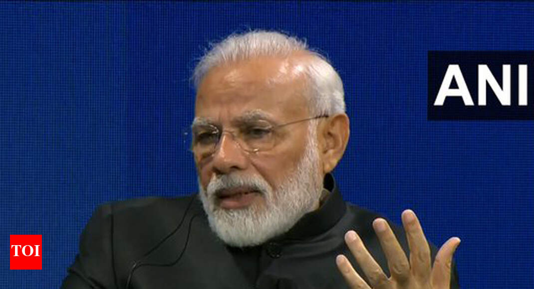 Invest in India: PM tells global biz community