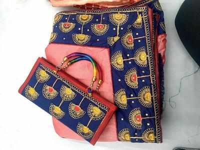 Surat saris to come with matching purse this Diwali | Surat News ...