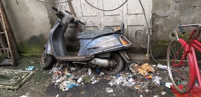 "Khatara".. Vehicle dumped