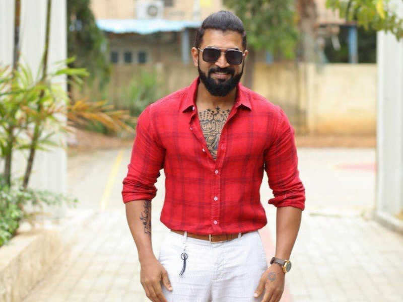 Arun Vijay posts an emotional post for one year of CCV | Tamil Movie News -  Times of India