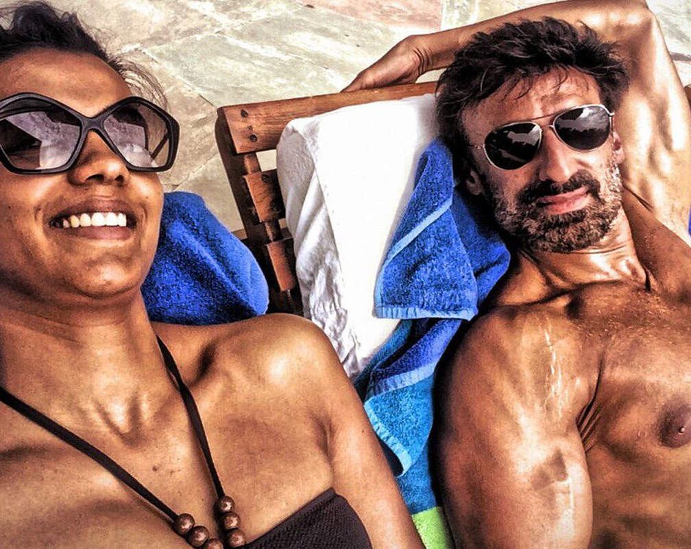 
Mugdha Godse pours her heart out for beau Rahul Dev on his birthday
