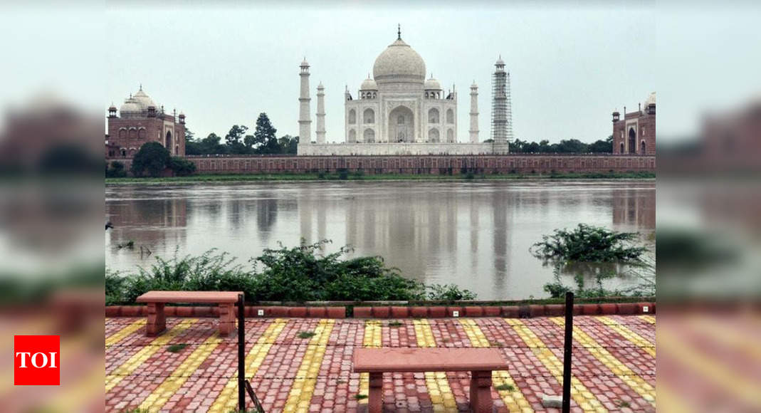 Agra Get Panoramic View Of Taj Mahal After Sunset On Full Moon Days From October Agra News Times Of India