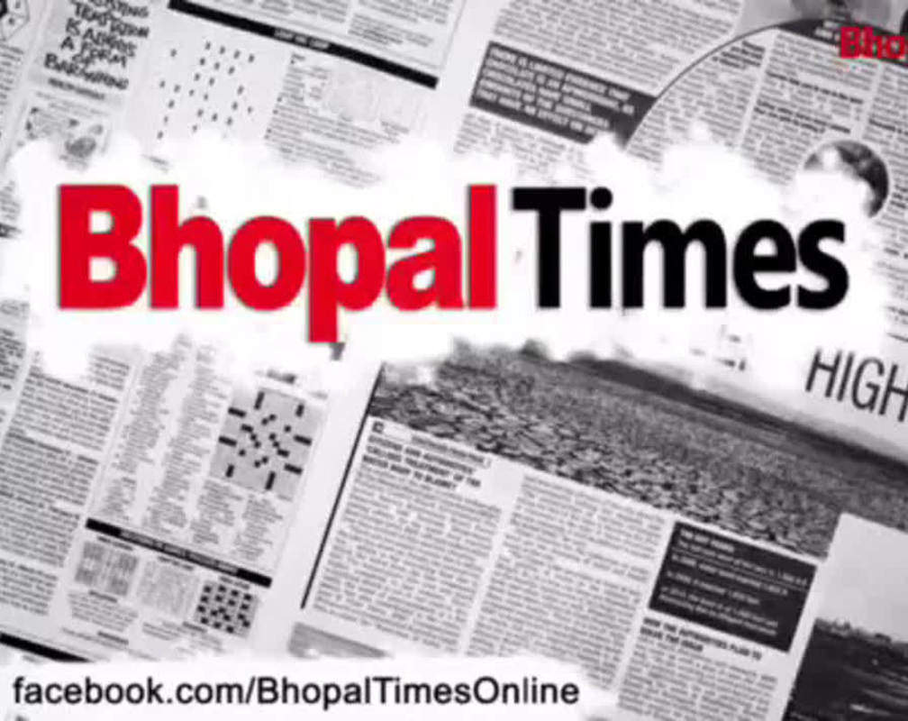 
Mohammed Zeeshan Ayyub celebrated his wedding aniversary in Bhopal
