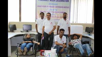 Blood donation camp organised by city college