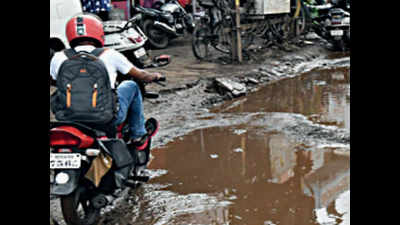 MP: Hammered by potholes, cars and 2-wheelers flood mechanic shops