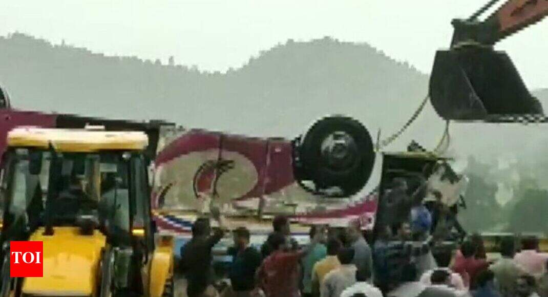Gujarat: 21 killed as bus overturns in Banaskantha