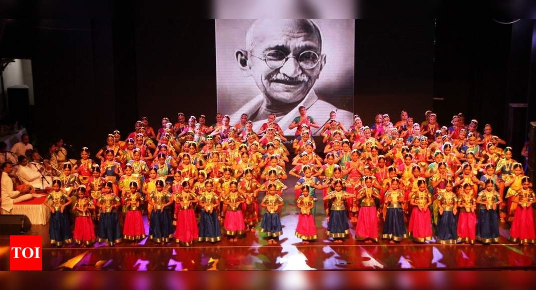 150 dance on Mahatma Gandhi’s 150 years - Times of India