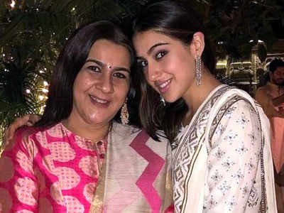 Saif Ali Khan-Kareena Kapoor marriage: Amrita Singh orders the most beautiful lehenga for daughter Sara Ali Khan