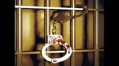 Agra district jail release 18 prisoners on Gandhi Jayanti