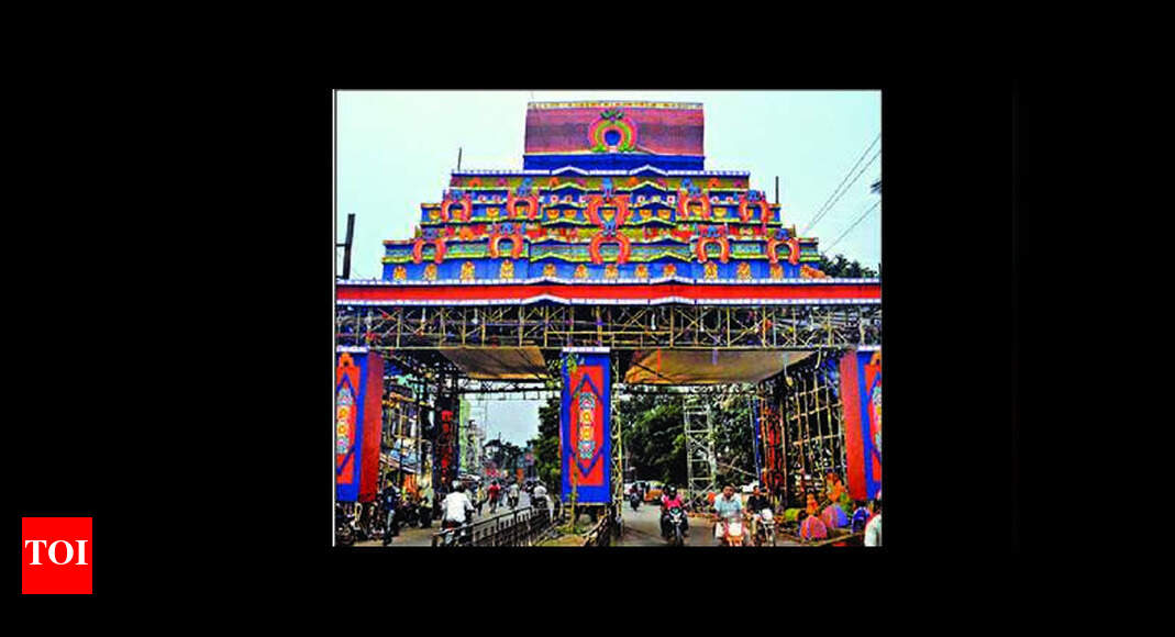 Cuttack pujas replicate famous temples, statues | Cuttack News - Times ...