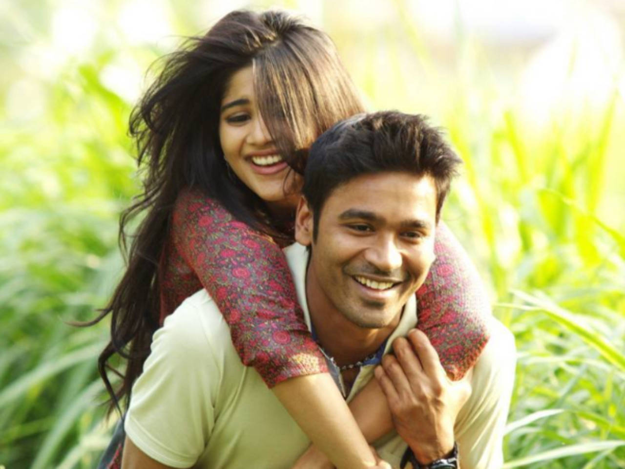 Dhanush's Enai Noki Paayum Thota to hit the screens on November 15 ...