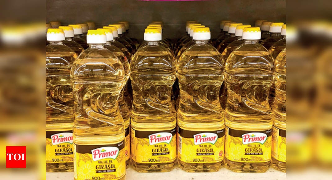 gujarat-slowdown-hurting-demand-for-edible-oil-ahmedabad-news