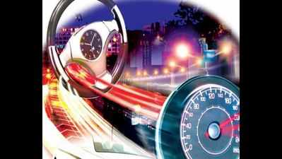 8 killed, 9 hurt in 2 accidents in Warangal