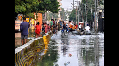 Patna residents block roads for hours against waterlogging